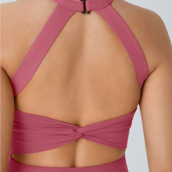 New nwt Halara Backless Twisted Active Dress in Begonia Rouge Medium - Picture 5 of 16